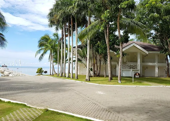 Pacific Cebu 3*